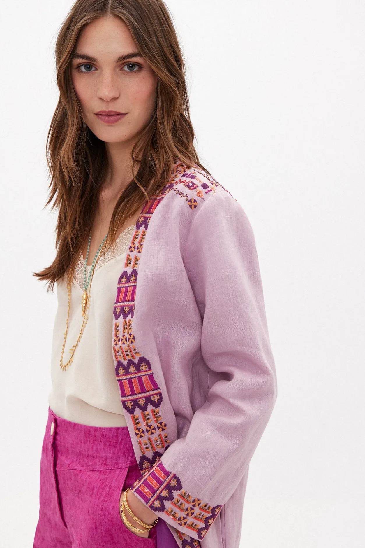 carmela_kimono_largo_de_l_5.webp Flash Sale Carmela. Kimono largo de lino bordado Mujer Vestidos Y Monos | Abrigos Y Chaquetas