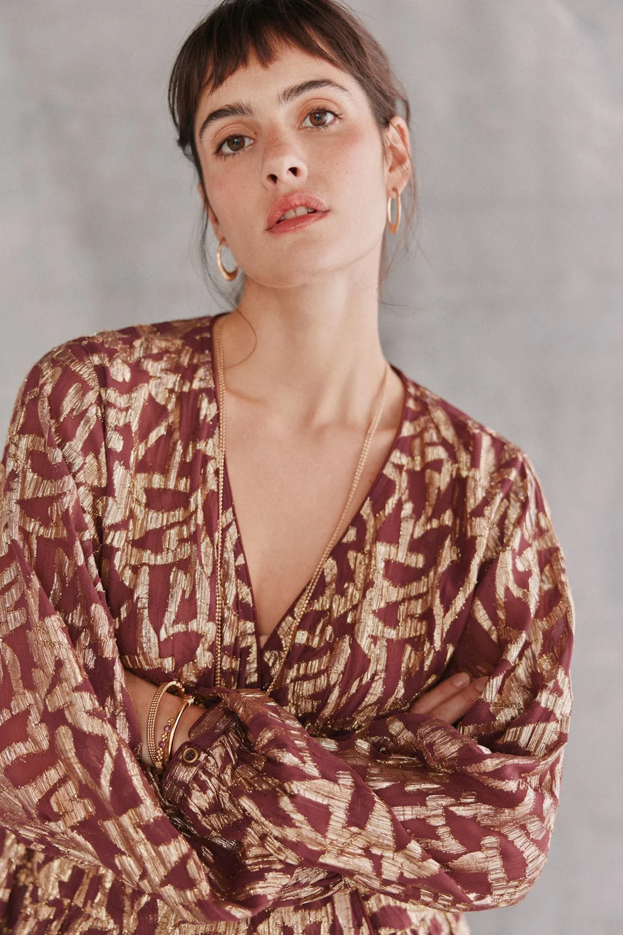 cece_blusa_jacquard_dorad_1.webp Sale Cece. Blusa jacquard dorado. Mujer Blusas Y Camisas