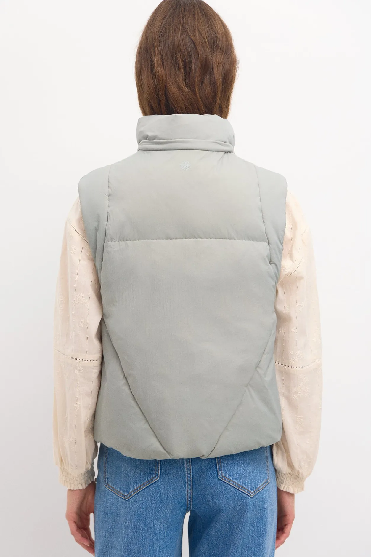 daniela_chaleco_corto_aco_4.webp Sale Daniela. Chaleco corto acolchado Mujer Chalecos | Abrigos Y Chaquetas