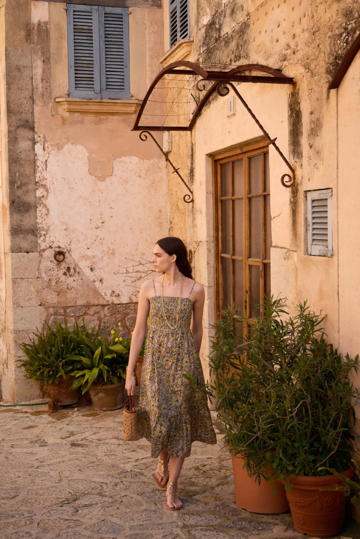 fabia_vestido_estampado_n_5.webp Outlet Fabia. Vestido estampado nido de abeja. Mujer Vestidos Y Monos