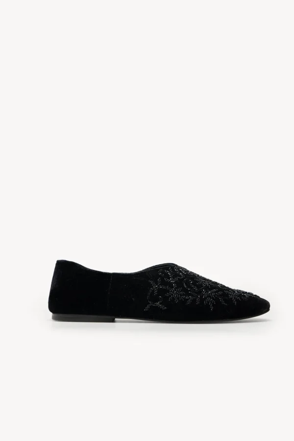 Shop Maira. Babuchas de terciopelo Mujer Zapatos