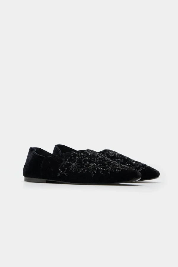 Shop Maira. Babuchas de terciopelo Mujer Zapatos