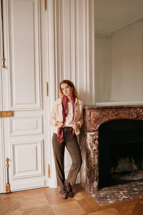 Fashion Odele. Jeans entallados con cortes Mujer Jeans | Pantalones