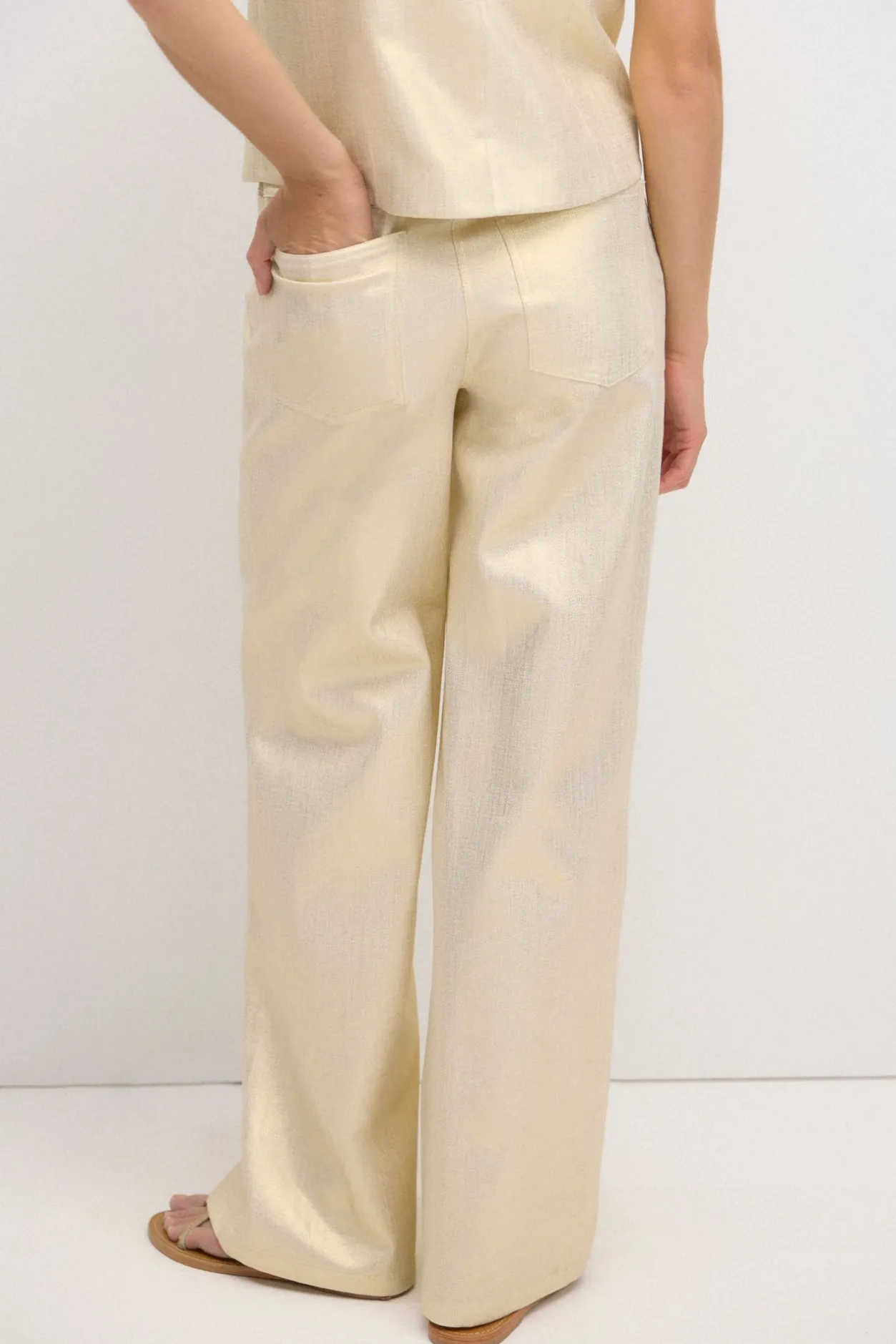 paca_pantaln_de_algodn_me_3.webp Sale Paca. Pantalón de algodón metalizado Mujer Pantalones