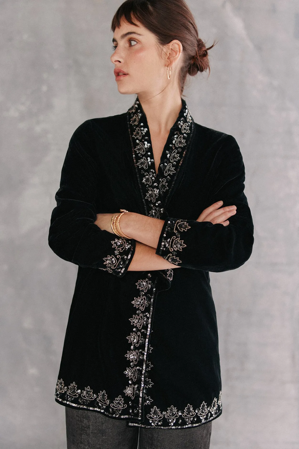 paloma_chaqueta_bordada_2.webp Fashion Paloma. Chaqueta bordada Mujer Blazers
