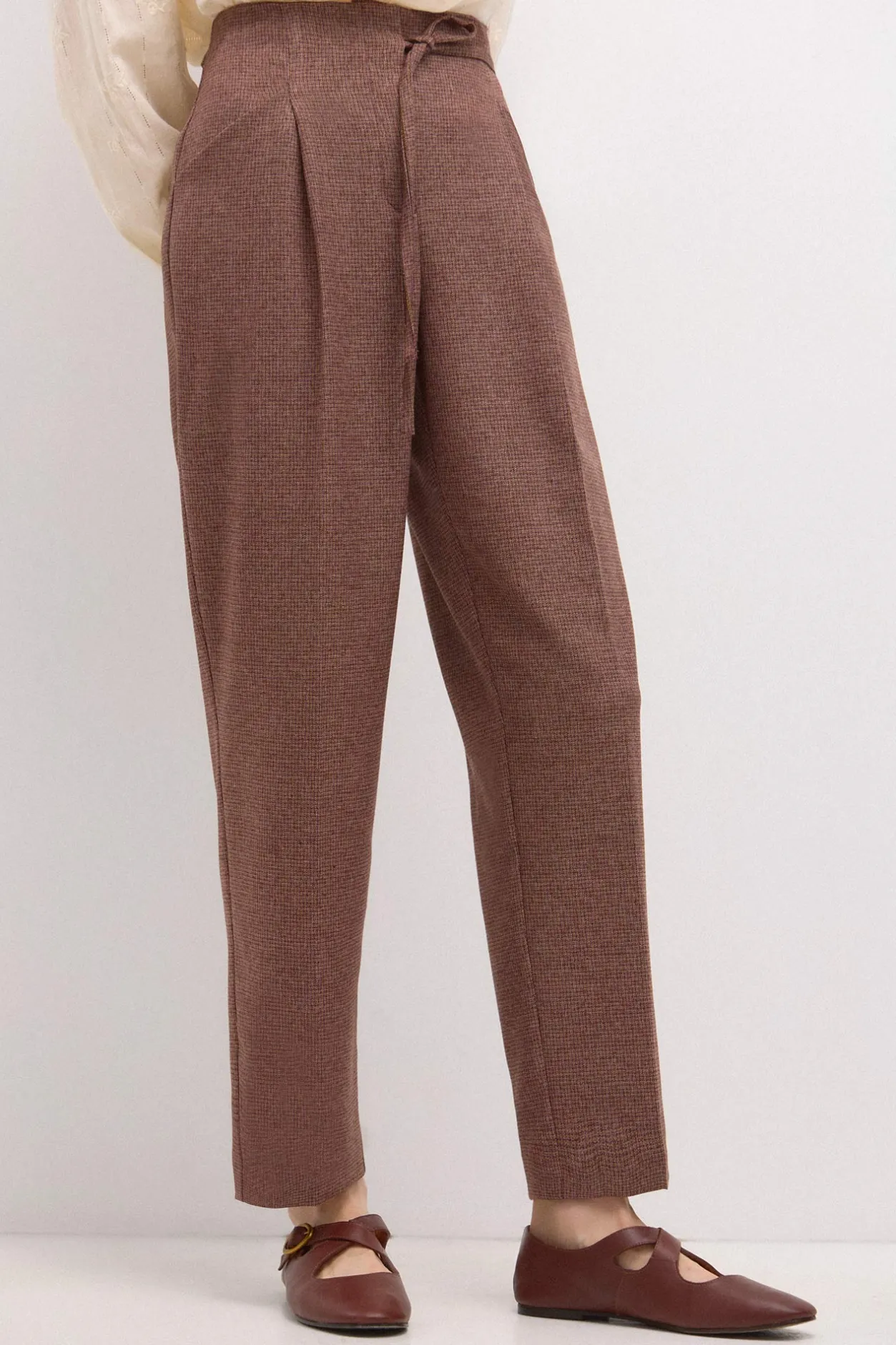 piedad_pantaln_de_cuadros_1-1.webp New Piedad. Pantalón de cuadros con lazada Mujer Pantalones