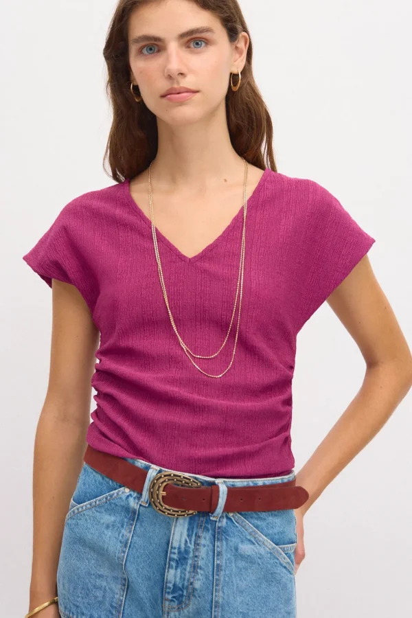 Best Sale Sara. Camiseta entallada con textura Mujer Camisetas Y Tops