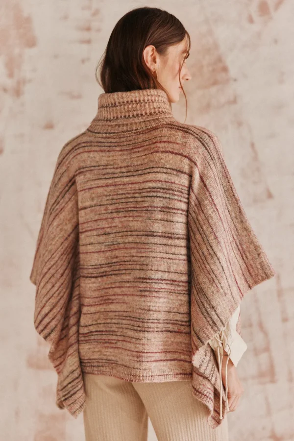 Shop Teocleta. Poncho de punto Mujer Abrigos Y Chaquetas | Jerséis Y Cárdigans